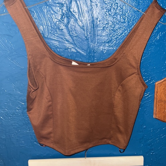 Two piece - Picture 4 of 6